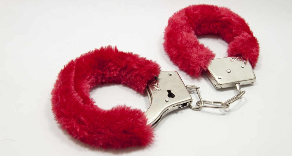 Карабин серебристый 