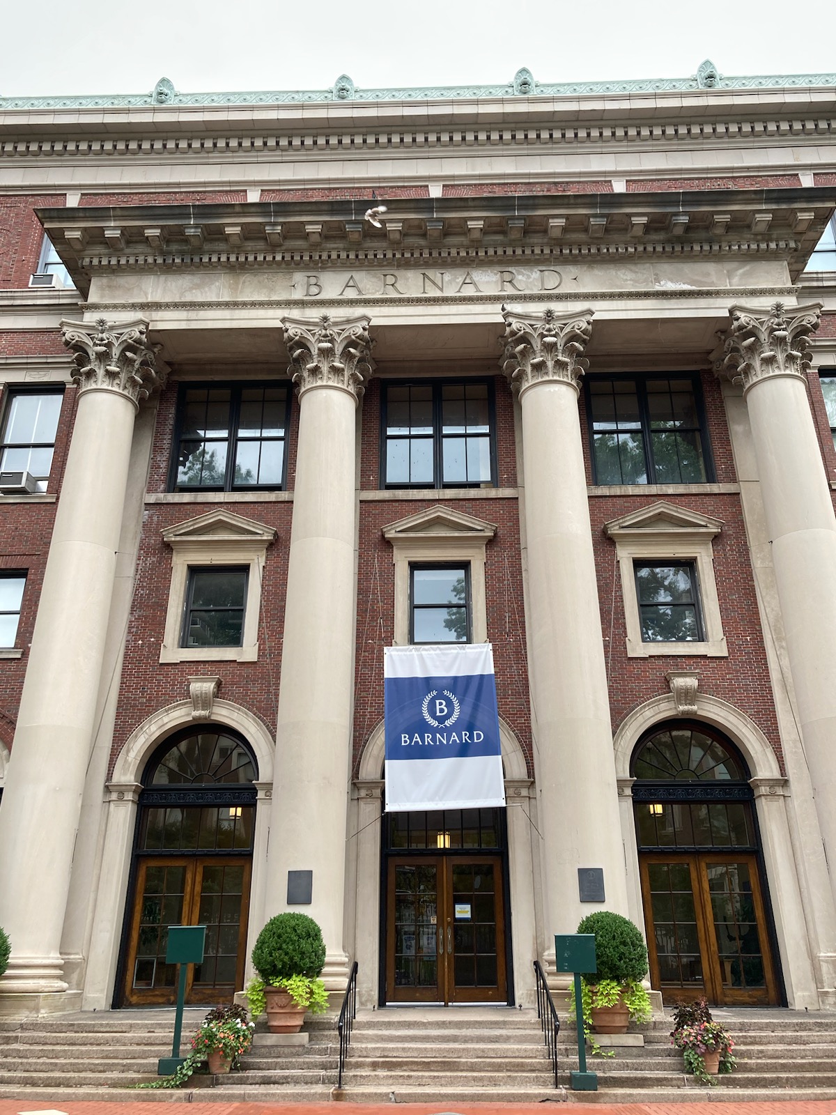 Barnard College Announces Spring 2025 Phi Beta Kappa Inductees – Bwog